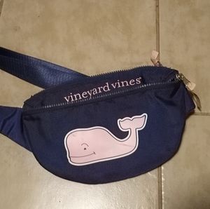 Vinyard vines fanny pack